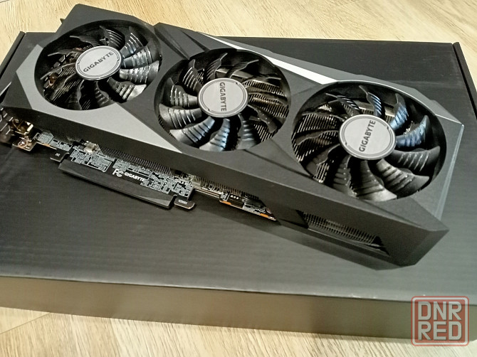 Видеокарта gigabyte GeForce RTX 3070 gaming OC 8G Донецк - изображение 2