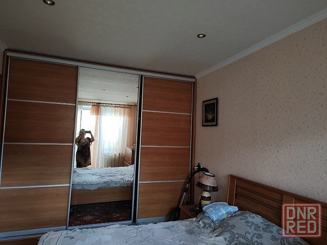 Продам 2 ком.кв в центре Енакиево, проспект Металлургов Енакиево - изображение 3