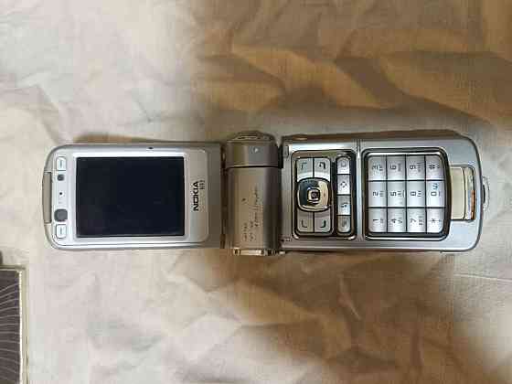 Телефон Nokia N93 Донецк