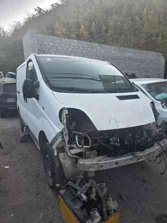 Renault traffic 2.0 тди 2004 в разбор Донецк