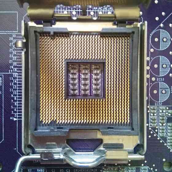 ECS Elitegroup 945P-A Ver:2.0 - Обмен на 6шт полностью нерабочих материнских плат или 15шт озу Донецк
