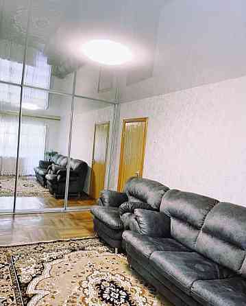 Сдаётся 2-ая квартира 50м² Район: Центральный Ориентир: Варганова ул Мариуполь