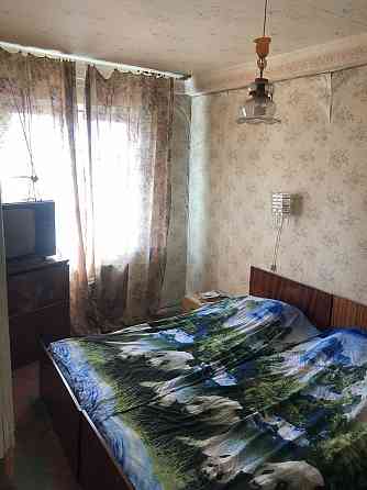 Продам 2-х комнатную квартиру Торез