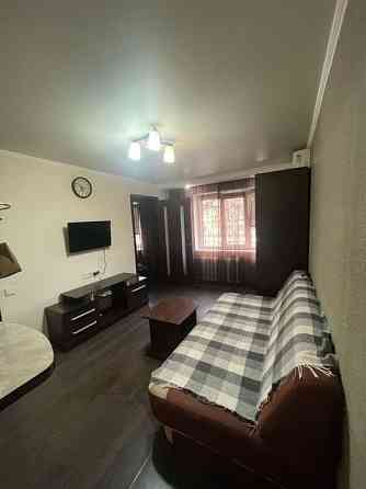 Сдам 1-ую квартиру в Пролетарском районе Ориентир: Щетинина, ледовая арена "Алмаз" Этаж: 4/9 Донецк