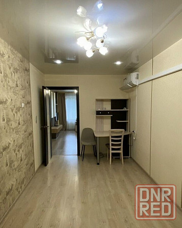 Сдается трехкомнатная квартира в Пролетарском районе, город Донецк, Автостанция Донецк - изображение 1