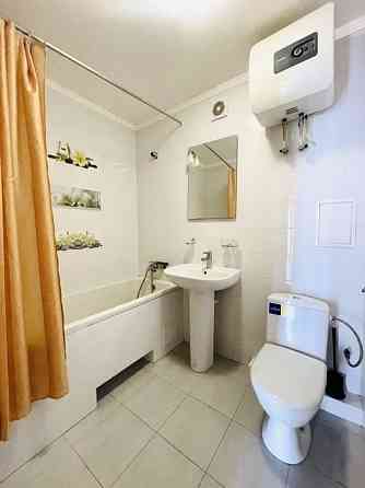 Сдаётся: 1 комнатная квартира Район: Киевский Ориентир: Шахтёрская площадь Донецк