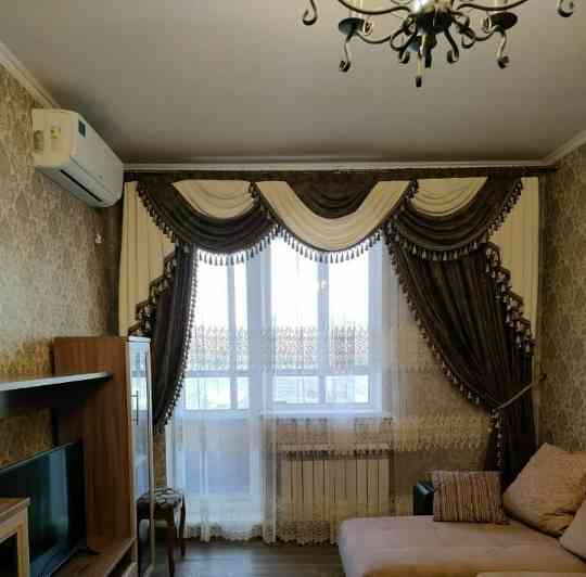 Сдаю в аренду трехкомнатную квартиру в Калининском районе, около Мотеля Донецк