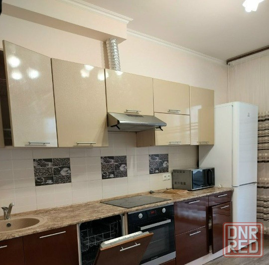 Сдаю в аренду трехкомнатную квартиру в Калининском районе, около Мотеля Донецк - изображение 2