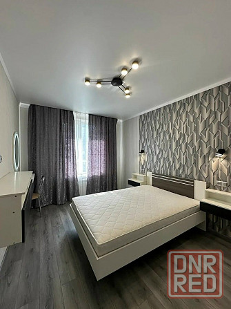 Донецк Сдаётся1-ая комнатная квартира Ворошиловский район, вид из окна на площадь Ленина. Донецк - изображение 4