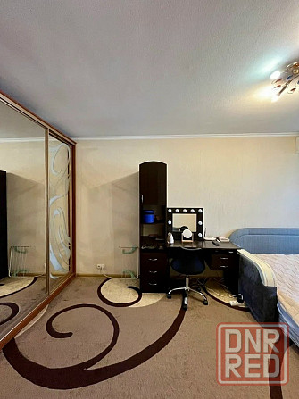 Сдаётся однокомнатная квартира в Калининском районе, Ильича 29, ориентир мед.университет Донецк - изображение 1