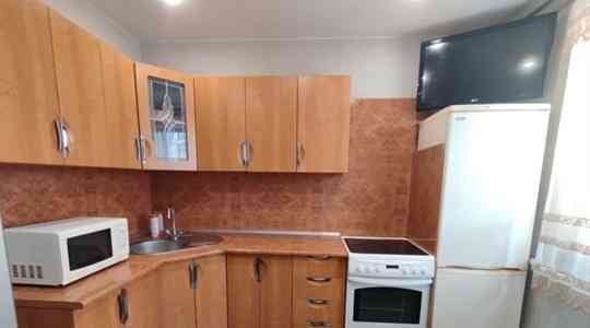 Сдается двухкомнатная квартира в Куйбышевском районе, Донецк, самый центр района. Донецк