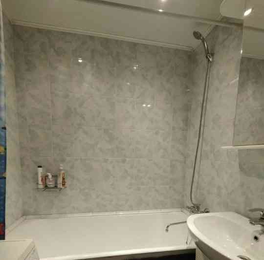 Сдается двухкомнатная квартира в Куйбышевском районе, Донецк, самый центр района. Донецк