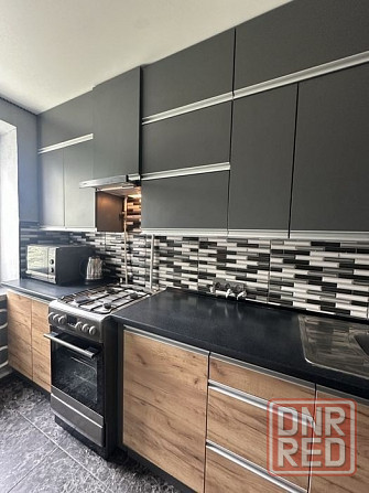 Сдаётся 2-ая квартира в Буденновском районе, хорошее местоположение Донецк - изображение 2