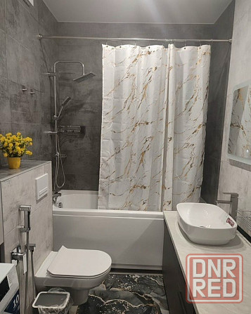 Сдается однокомнатная квартира в Буденовском районе Донецка, с отличным ремонтом Донецк - изображение 3