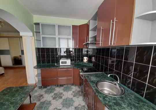 Сдаю однокомнатную квартиру Ворошиловский район, площадь Ленина Донецк