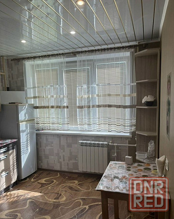 Сдаю однокомнатную квартиру Ворошиловский район, улица Набережная Донецк - изображение 1