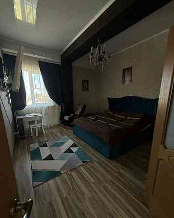 Сдается трехкомнатная квартира в Калининском районе Донецка Донецк