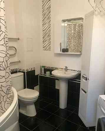 Сдаю студию 40.0 м² этаж 4, город Донецк, Ворошиловский район Донецк