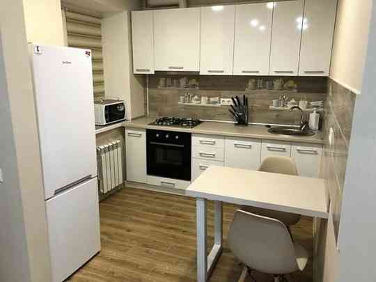 Сдаётся симпатичная квартира по проспекту Дзержинского на длительный период. Донецк