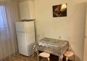 Сдаю однокомнатную квартиру 37.0 м² этаж 4, город Донецк, Калининский район, Детская областная Донецк