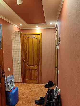 2х комн. кв., 49м.кв., кухня 12м.кв., Раздольная/ Шк-125/ рынок Щетинина Донецк