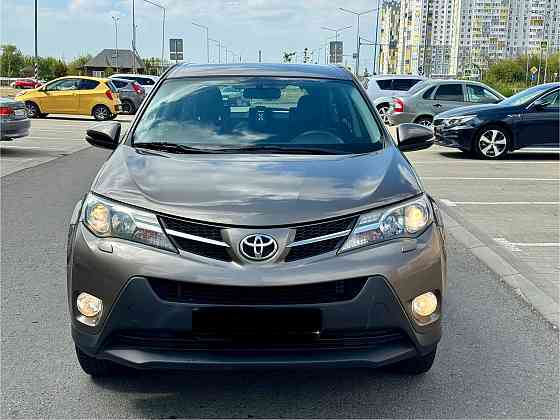Toyota RAV4 Донецк