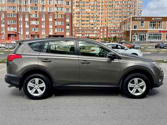 Toyota RAV4 Донецк