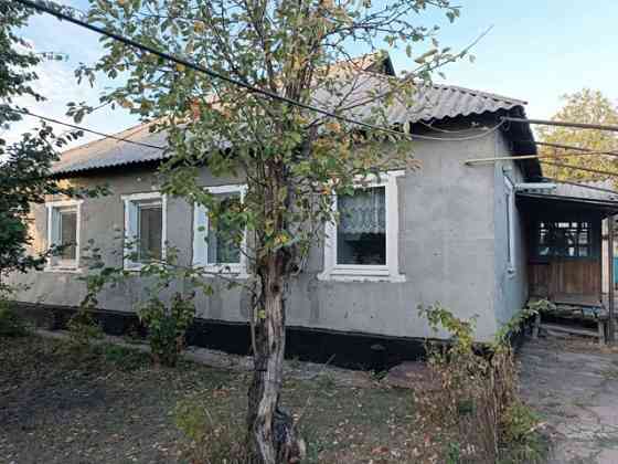 Продается просторный дом с мебелью в Пролетарском районе. Донецк