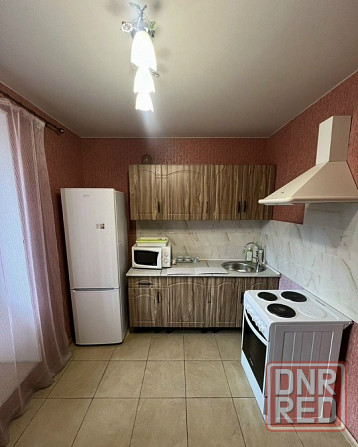 Сдаю однокомнатную квартиру 40.0 м² этаж 3, город Донецк, Донецк - изображение 1
