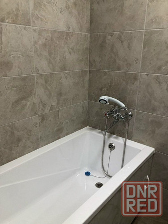 Сдам двухкомнатную квартиру Калининском районе напортив мед Донецк - изображение 3