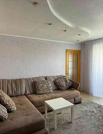 Сдам отличную 3-комнатную квартиру Буденовский район (м-н Цветочный) Донецк