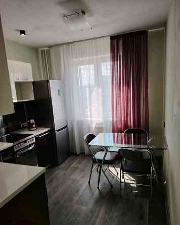 Сдаю однокомнатную квартиру 32.0 м² этаж 9/10 город Донецк, Ленинский район, "Цирк" Донецк