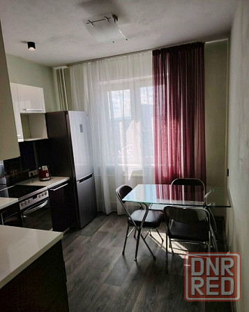 Сдаю однокомнатную квартиру 32.0 м² этаж 9/10 город Донецк, Ленинский район, "Цирк" Донецк - изображение 1