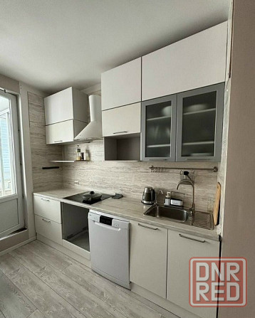 Сдаю двухкомнатную квартиру 53.0 м² этаж 2, город Донецк, Калининский район, Проспект Ильича, Мед Донецк - изображение 3