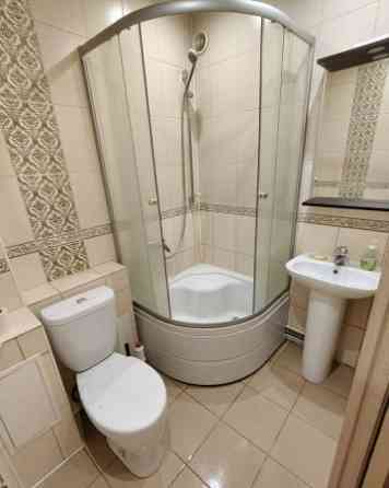 Сдаю однокомнатную квартиру 37.0 м² этаж 2, город Донецк, Калининский район, Улица Ходаковского Донецк