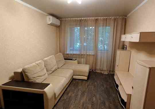 Сдаю однокомнатную квартиру 37.0 м² этаж 2, город Донецк, Калининский район, Улица Ходаковского Донецк