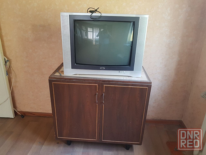 Комод с телевизором отдам даром Донецк - изображение 3