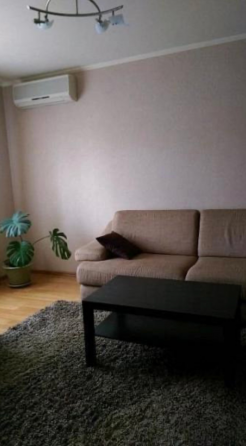 Продам 3комнатную квартиру по ул. 230 Стрелковой дивизии в Буденновском р-не г. Донецка Донецк