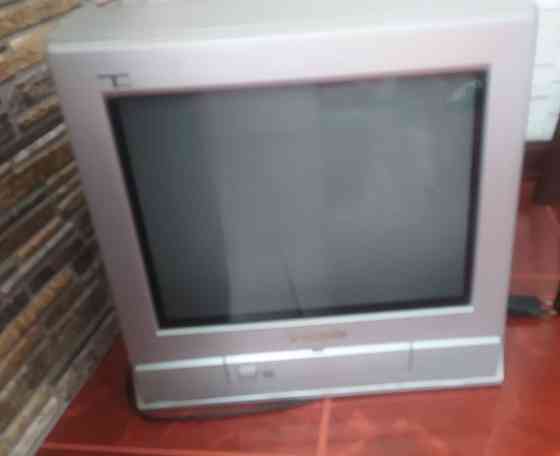 Телевизоры 54" и 37",кронштейн для телевизора Донецк