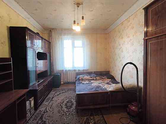 Продам 2 комнатную квартиру сталинка Университетская Донецк