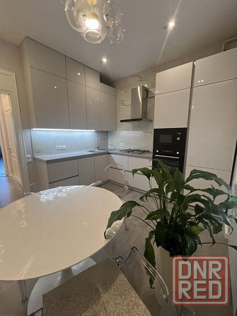 Сдаётся двухкомнатная квартира Ворошиловский район Донецк - изображение 1