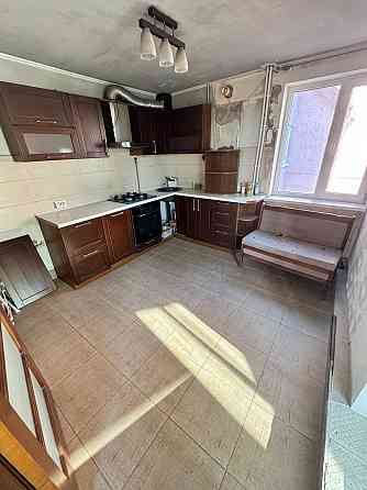 Продажа крупногабаритной квартиры. Мариуполь