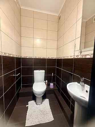 Сдается двухкомнатная квартира в центре Донецка,Ворошиловский район, возле Золотого Кольца Донецк