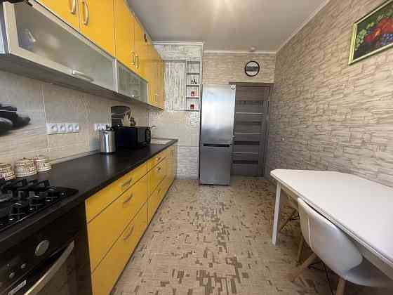 Сдается двухкомнатная квартира в центре Донецка,Ворошиловский район, возле Золотого Кольца Донецк