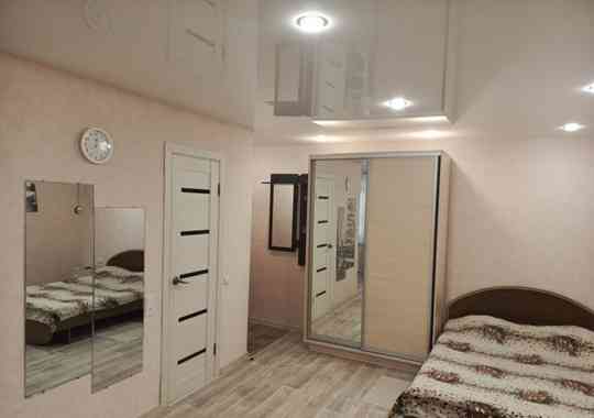 Сдаю студию 35.0 м² этаж 4, город Донецк, Ворошиловский район, улица Набережная Донецк