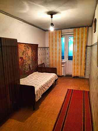 Продается 3 х комн. кв. в Орджоникидзевском районе , ул. Азовстальская 166 Мариуполь