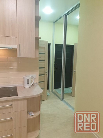 Сдается уютная однокомнатная квартира в Ворошиловском районе, расположенная на живописной набережной Донецк - изображение 3