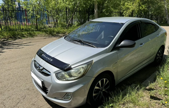 Hyundai Solaris 1.4 механика, 2013, 178 000 км Донецк