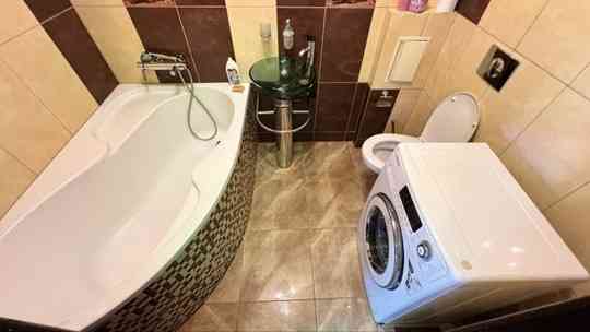 Сдается 1к квартира Район: Ленинский Донецк