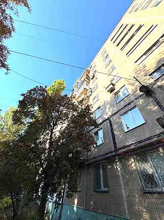 Срочная продажа! Хорошая локация! пл.Бакинских Комиссар. 3-ком.кв. Быстрая сделка. Донецк
